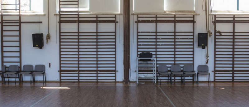 File:Ginasio leal.jpg