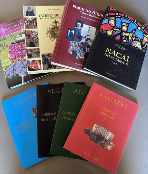File:4 Livros-PadreCunha b.jpg