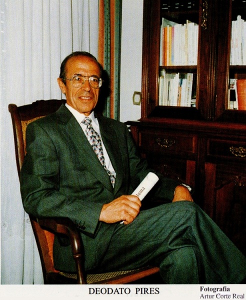 File:DeodatoPires-Cantos e Recantos do meu Encanto-Foto.jpg